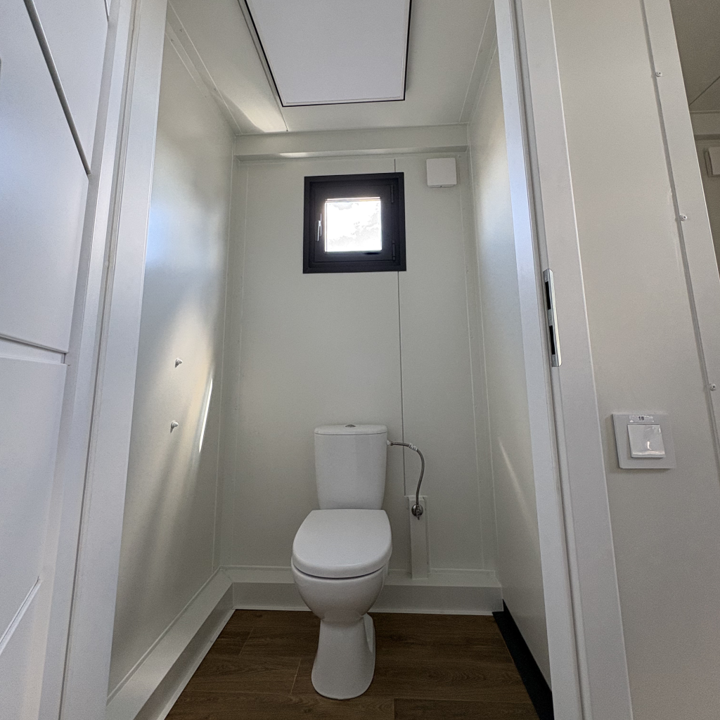 Modular_toilet6